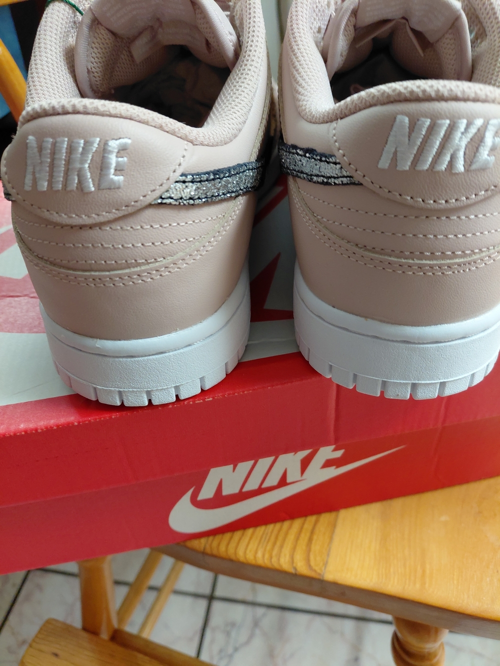 Brand New Women’s Nike Dunk Sneakers With Leopard Print Swoosh! - Picture 5 of 7